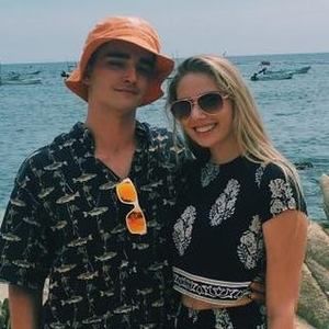 Meet your Posher, Alan